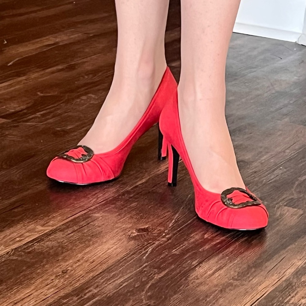 Gianni Bini Red Suede Rounded Toe pumps with Gold/Brass Buckles